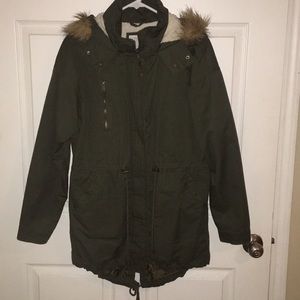 Army green thick coat